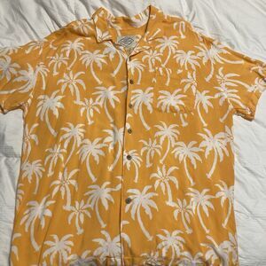 St Johns Bay Button Up Shirt Mens XL Orange Hawaiian Short Sleeve Palm Trees